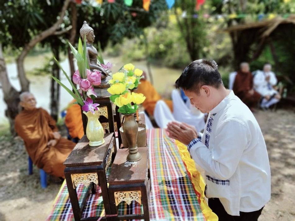 ประมวลภาพกิจกรรมงานบุญเดือน 4 มหาทานบารมี ประเพณีบุญผะเหวด ฟังเทศน์มหาชาติ ประจำปี 2569 ซึ่งเทศบาลตำบลเลิงนกทา โดยนายอิทธิชัยยะ จึงจิรโรจน์ นายกเทศมนตรีตำบลเลิงนกทา ได้ร่วมกับประชาชนในเขตพื้นที่เทศบาลตำบลเลิงนกทาจัดขึ้นในครั้งนี้         โดยมีคณะผู้บริหาร ประธานสภาเทศบาล รองประธานสภาเทศบาล  สมาชิกสภาเทศบาล  ข้าราชการ พนักงานเทศบาล และประชาชนในเขตพื้นที่เทศบาลตำบลเลิงนกทา เข้าร่วมงานประเพณีบุญผะเหวด ในวันที่ 13-14 มีนาคม 2569 ณ วัดศรีบุญเรือง ตำบลสวาท อำเภอเลิงนกทา จังหวัดยโสธร