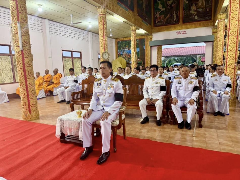  เทศบาลตำบลเลิงนกทา โดยนางณัฐชยา จารุสัตน์ รองนายกเทศมนตรีตำบลเลิงนกทา คณะผู้บริหาร  ประธานสภาเทศบาลฯ  สมาชิกสภาเทศบาลฯ  ปลัดเทศบาลฯ  ผู้อำนวยการกองต่างๆ  และข้าราชการเทศบาลตำบลเลิงนกทา ได้เข้าร่วมพิธีสวดพระอภิธรรม อุทิศถวายพระราชกุศล แด่ สมเด็จพระนางเจ้าสิริกิติ์ พระบรมราชินีนาถ พระบรมราชชนนีพันปีหลวง  ซึ่งพระครูศรีธรรมคณารักษ์ เจ้าคณะอำเภอเลิงนกทา เป็นประธานพิธีฝ่ายสงฆ์ พร้อมด้วยนายสรพงษ์ ชายแก้ว นายอำเภอเลิงนกทา เป็นประธานพิธีฝ่ายคฤหัสถ์  โดยจัดพิธีบำเพ็ญกุศล ในวาระครบ 7 วัน ( สัตตมวาร )   ????ณ วัดศรีบุญเรือง  ต.สวาท  อ.เลิงนกทา  จ.ยโสธร